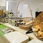 Hotel Ibis Budget 2*