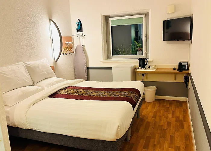 Ibis Budget 酒店 布雷得佛